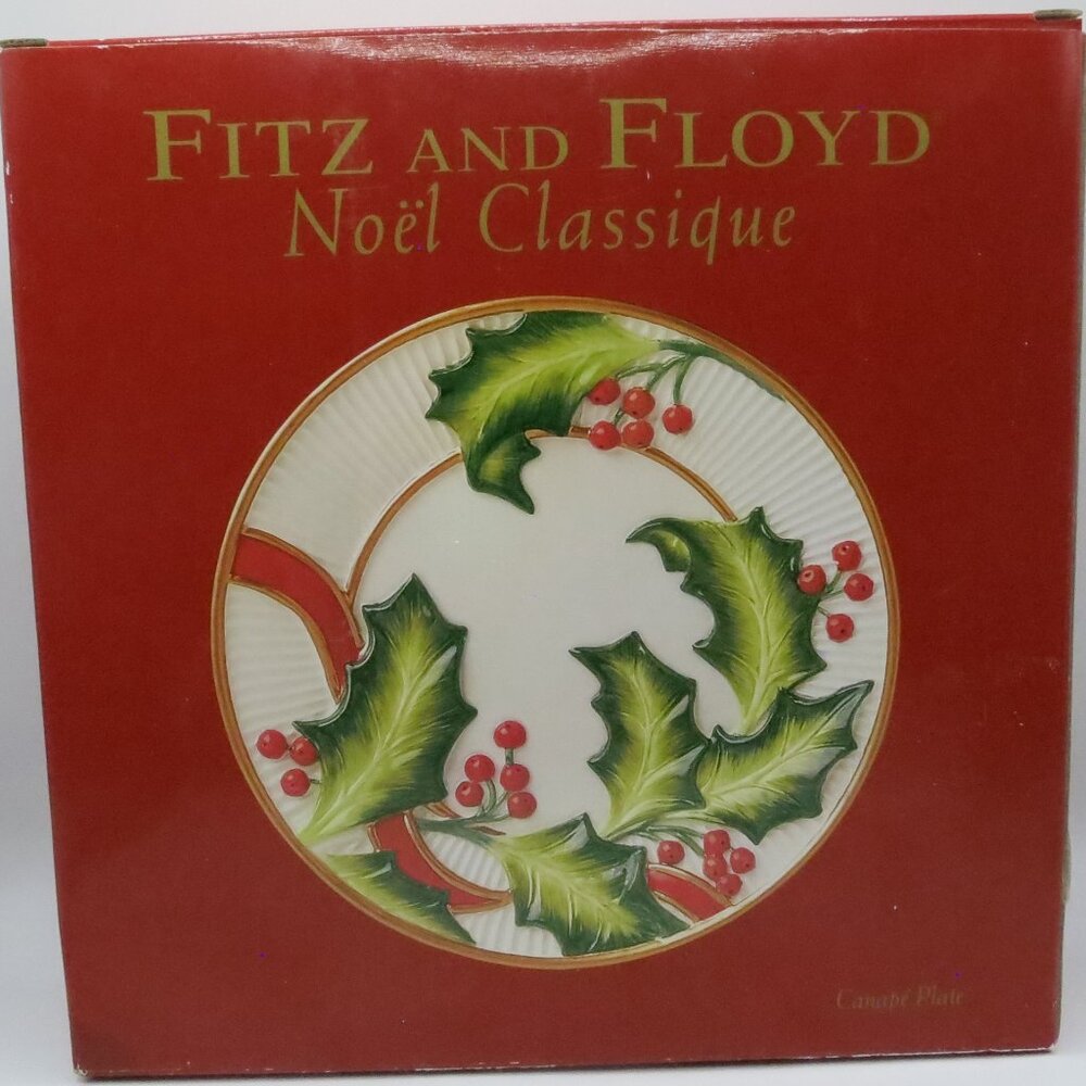Fitz and Floyd Canape Snack Plate 8" Holly Christmas Handcrafted